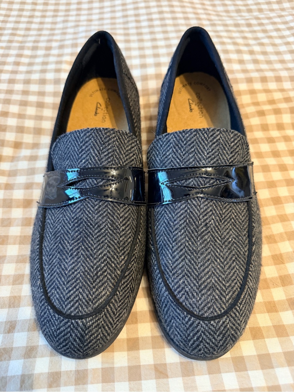 Clarks Trish Rose Women’s Gray Herringbone Slip-On Loafers